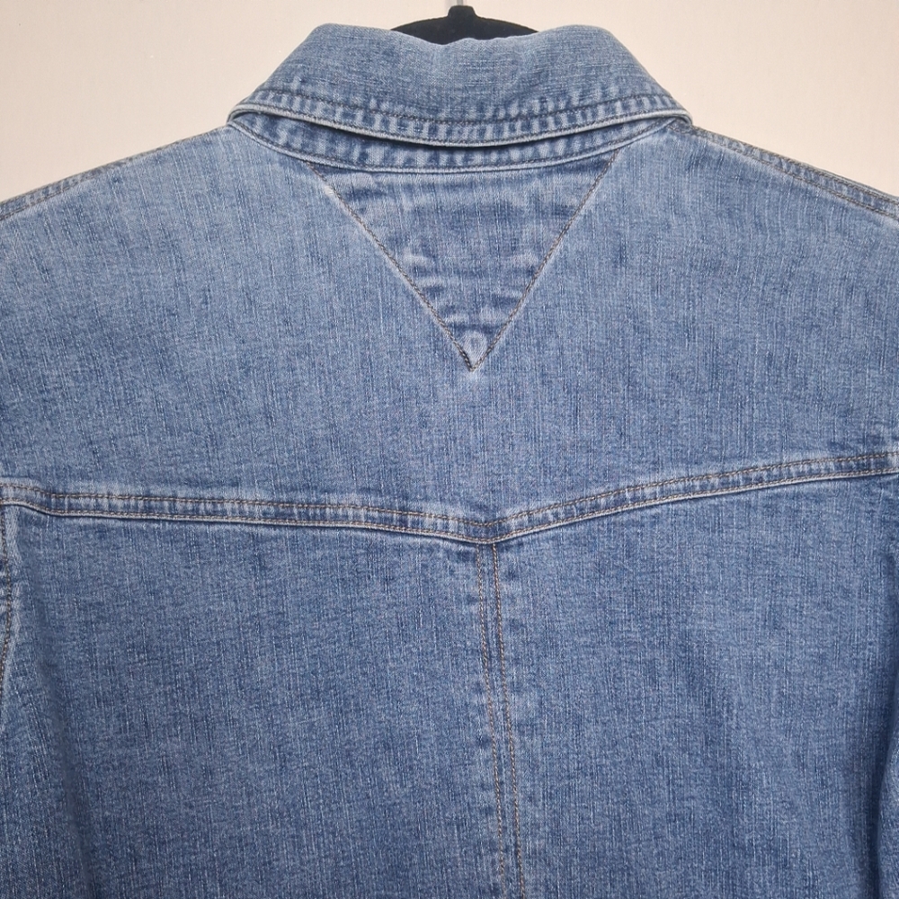 Vintage Tommy Hilfiger Denim Shirt Youth Blue Button Up Long Sleeve M - Picture 7 of 15